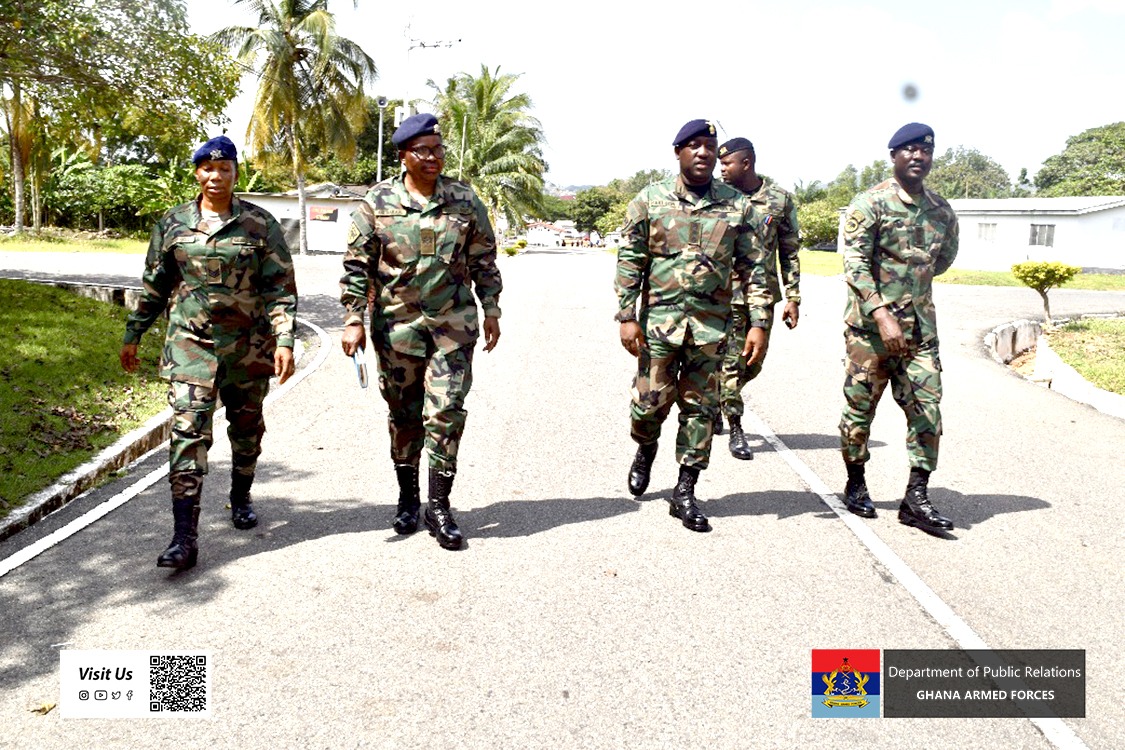 DIRECTOR S&T VISITS 16 ARTILLERY BRIGADE