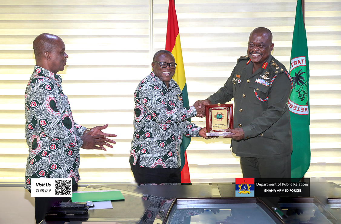 CDS PAYS WORKING VISIT TO VAG, RCOA