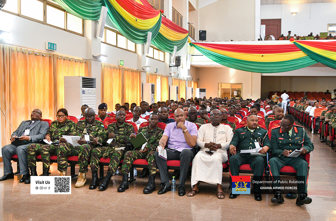 GAF HOLDS END-OF-YEAR RELIGIOUS PARADE - Image 4